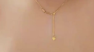 Ditemenin Mandi Bareng Miss Amee Gemoy