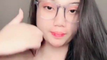 Nonton Uting Bae Suzy Biar Tambah Semangat 32 Menit