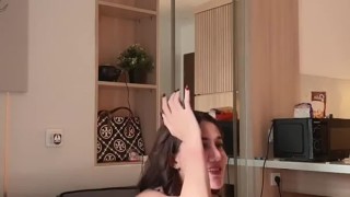 Oza Luthfia Dancing Sexy Pakai BH Aja Tabokin Anu