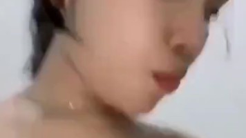 Chella Dini Remaja Kimcil Kangen Doi Gak .